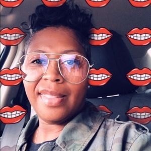 Meet your Posher, Janean